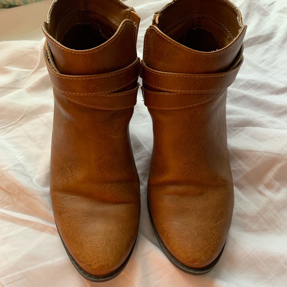 Ankle boots